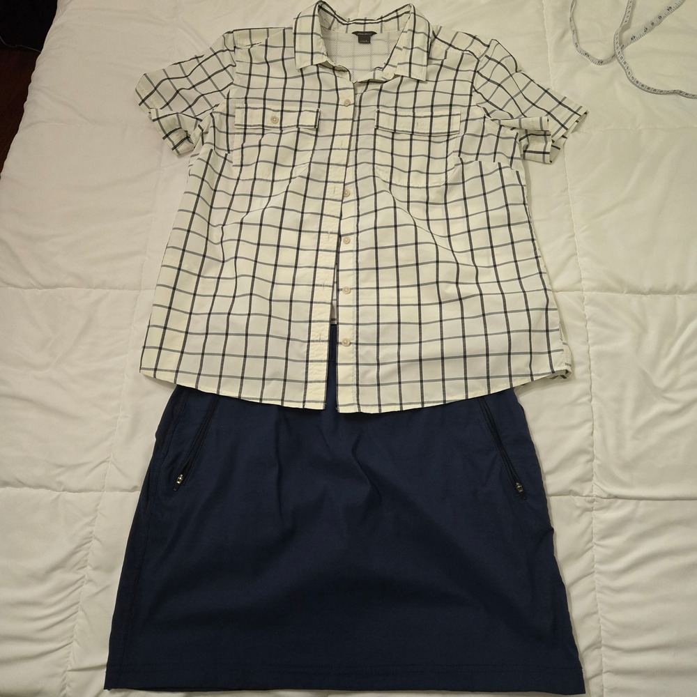 Eddie Bauer Womens Large Plaid Button Up Shirt and Navy Blue Lined Skort Set